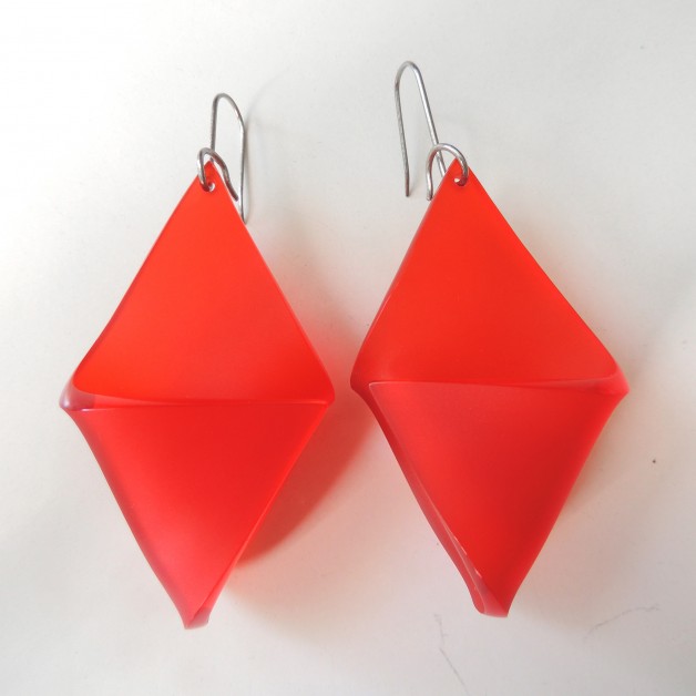 FLOWLY Exclusively at...